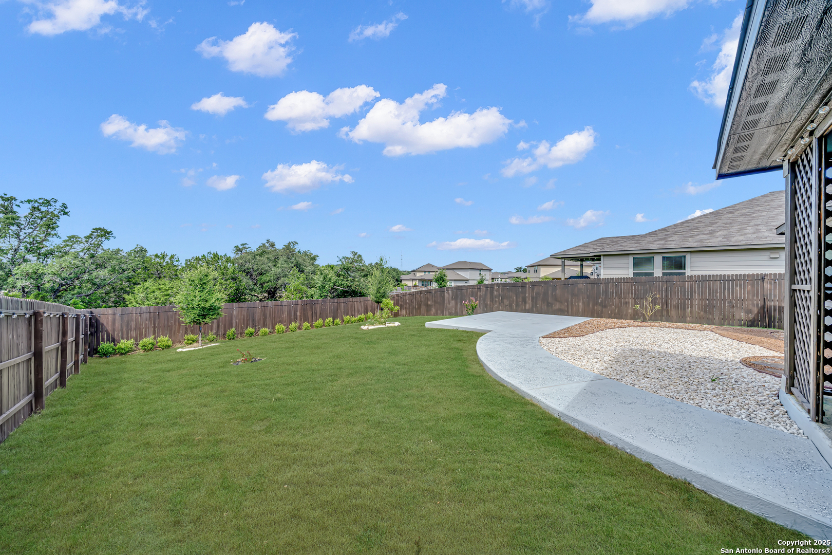 10206 Juniper Oaks