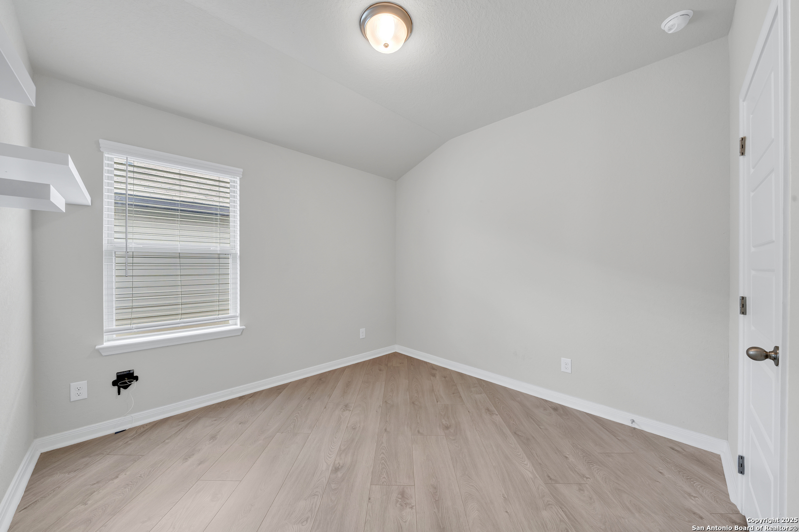 10206 Juniper Oaks