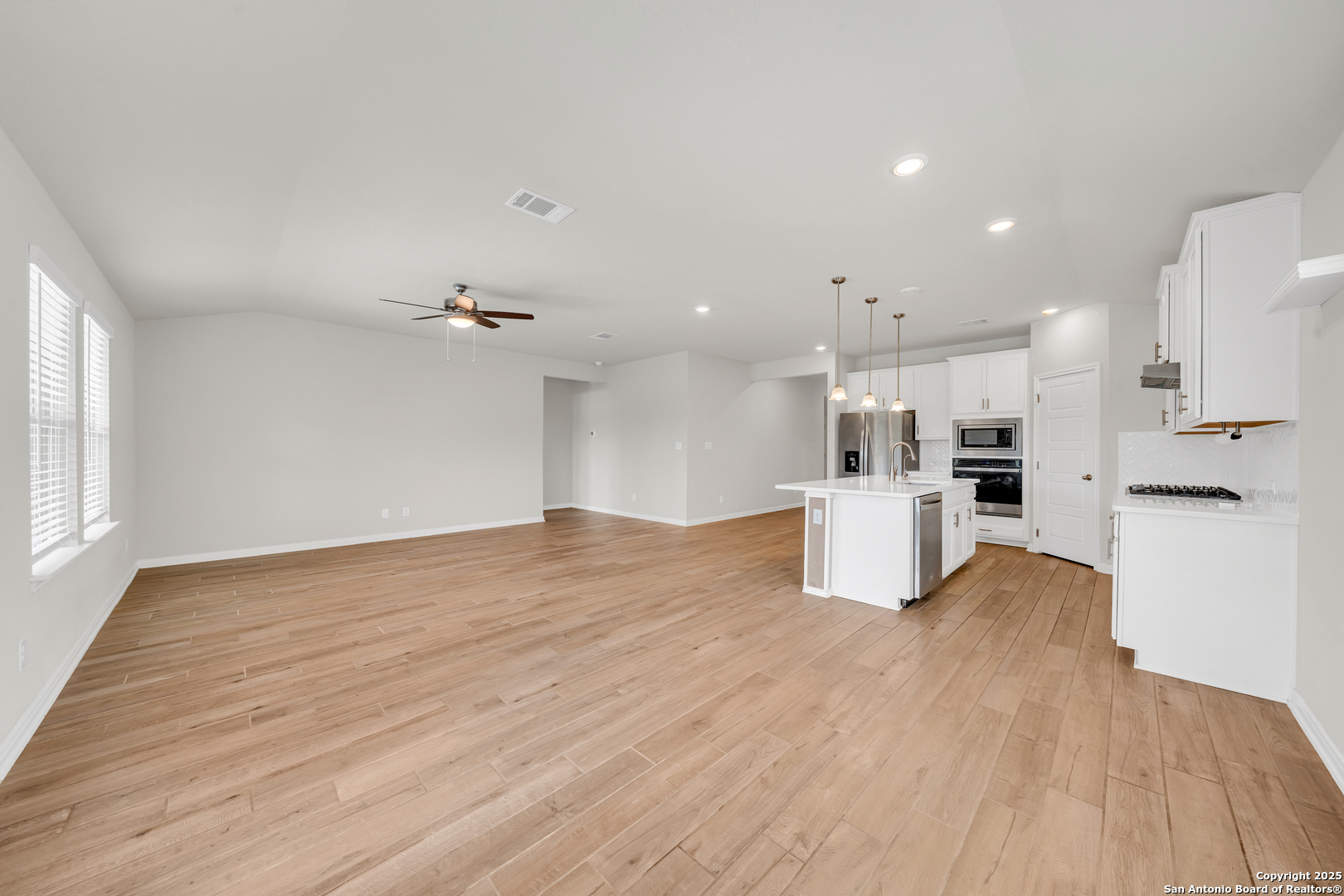 10206 Juniper Oaks