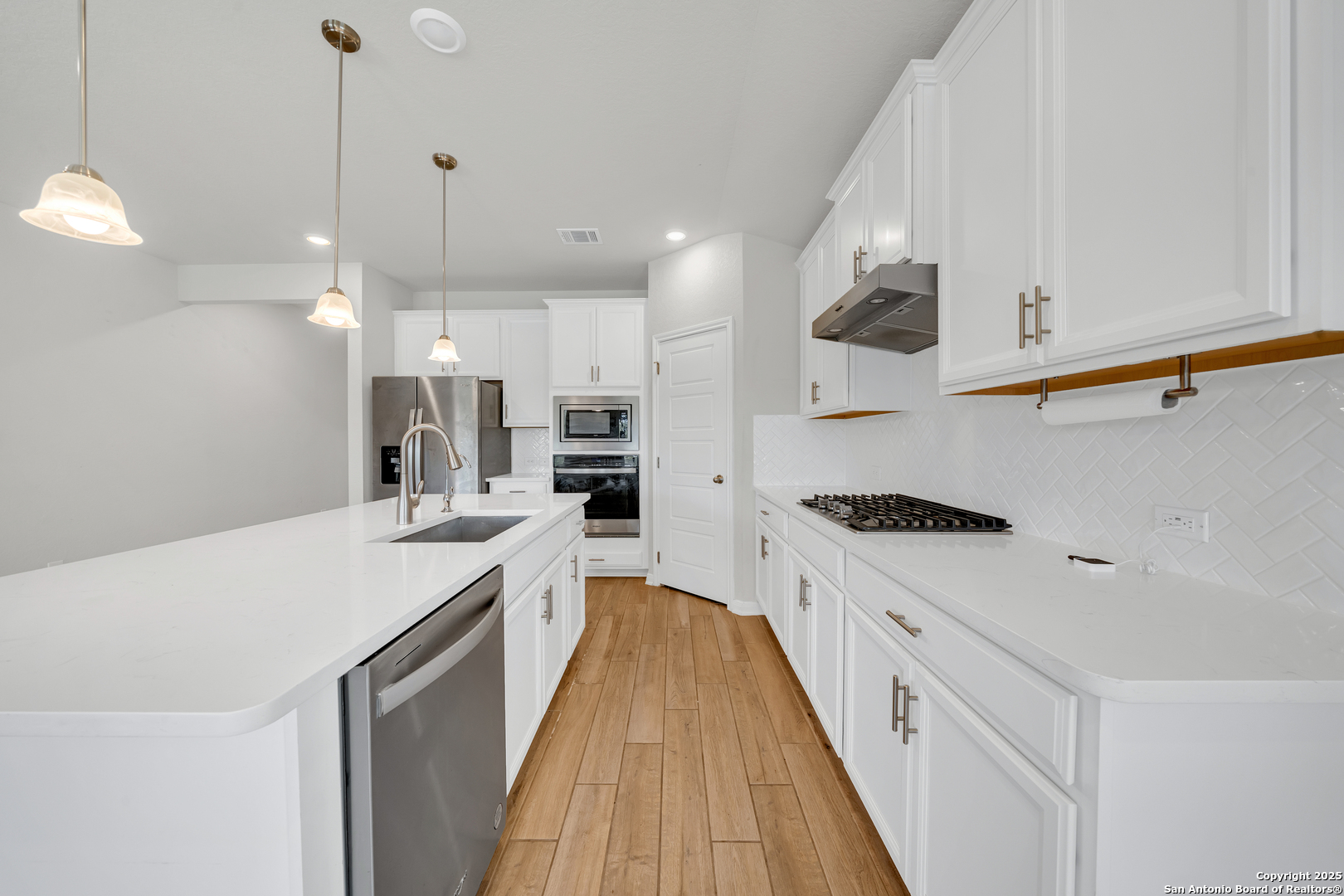 10206 Juniper Oaks