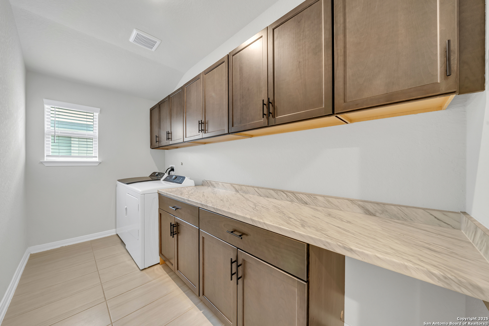 10206 Juniper Oaks