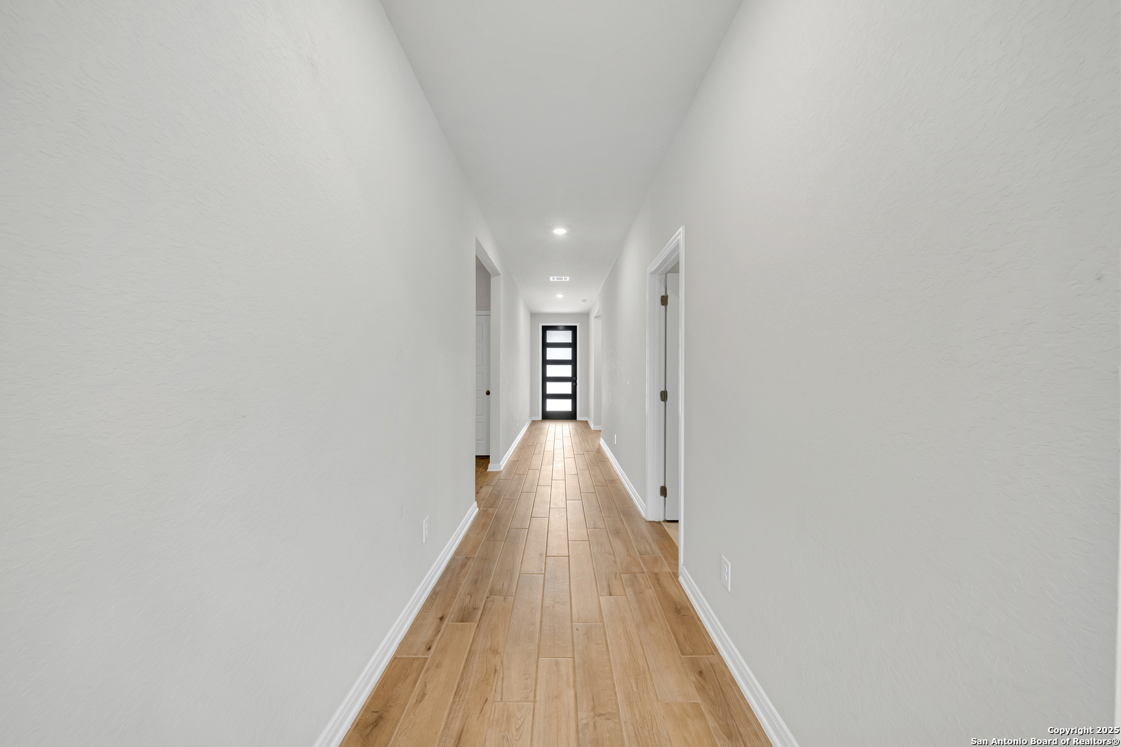 10206 Juniper Oaks