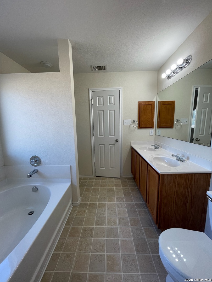 25447 Longbranch Run