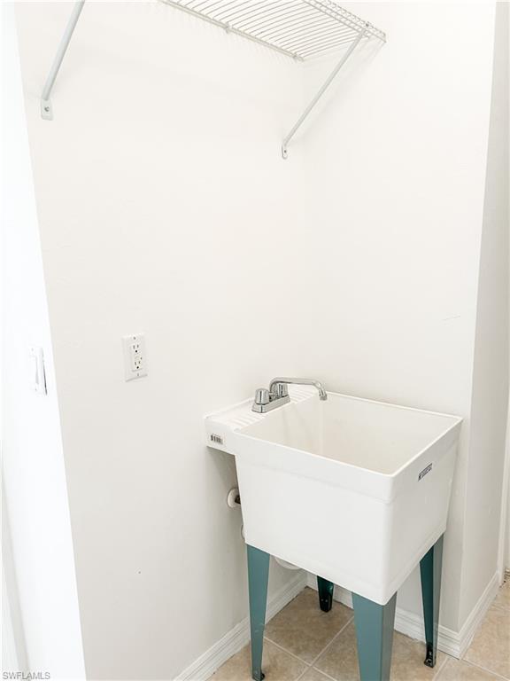 2381 Hidden Lake CT # 9