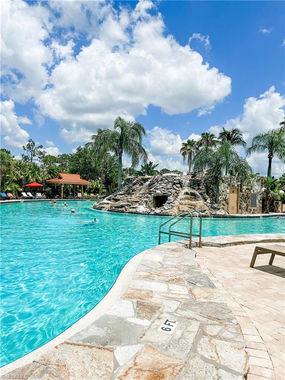 2381 Hidden Lake CT # 9