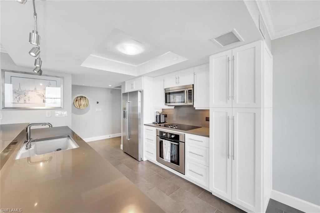 6585 Nicholas BLVD # 1903