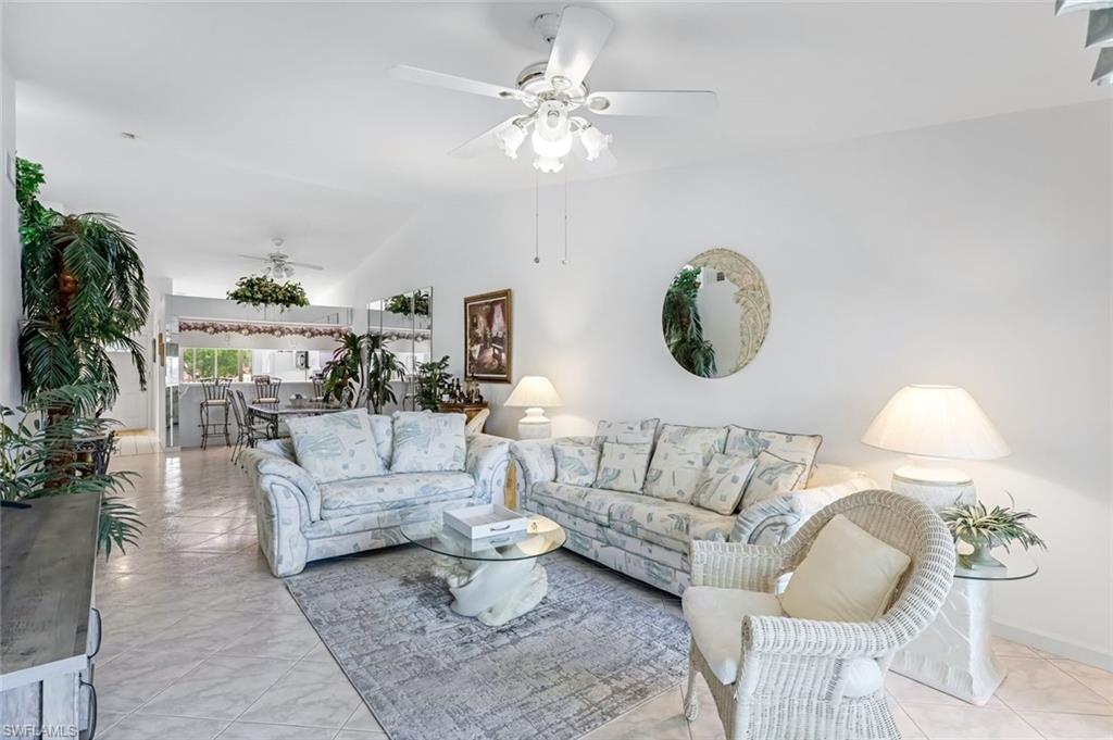 2420 Hidden Lake DR # 1006, NAPLES Unit: 1006