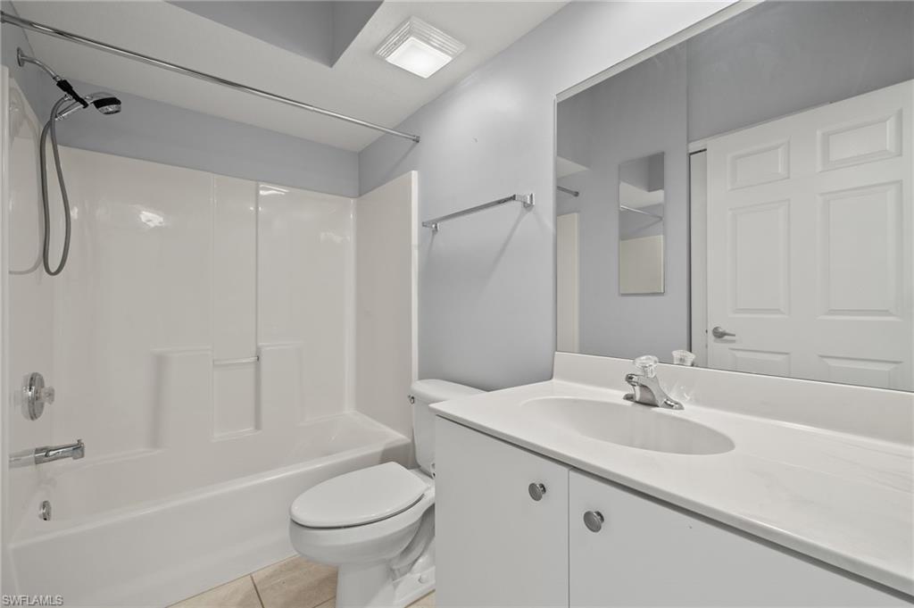 9720 Rosewood Pointe CT # 201