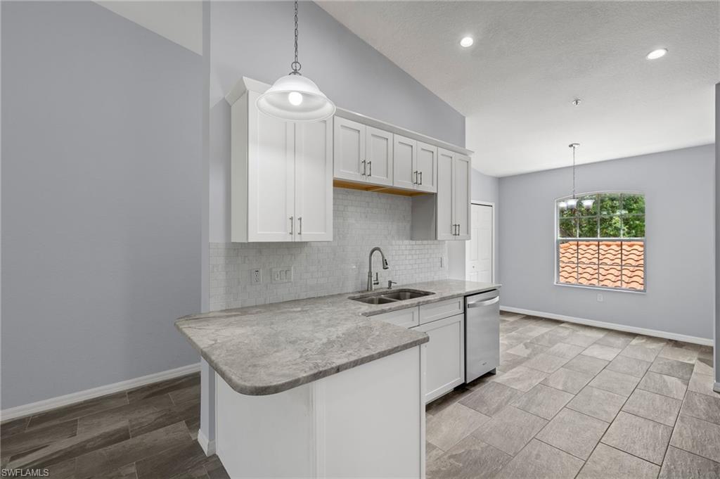 9720 Rosewood Pointe CT # 201