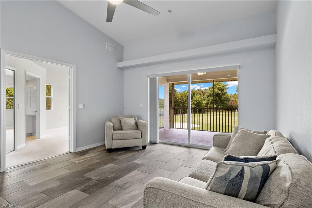 9720 Rosewood Pointe CT # 201