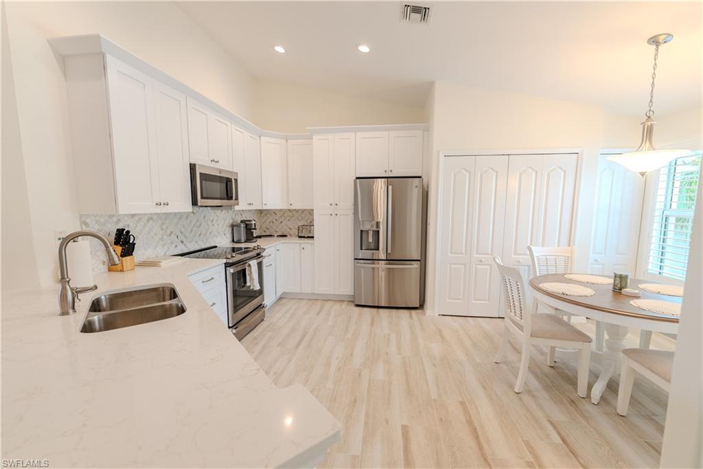 9241 Spring Run BLVD # 2208