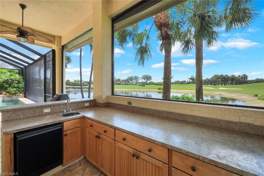 22949 Shady Knoll DR