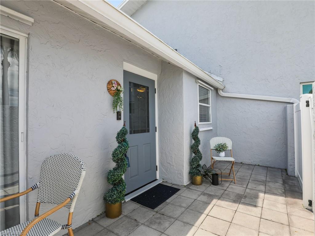 621 SW 3rd CT # 102