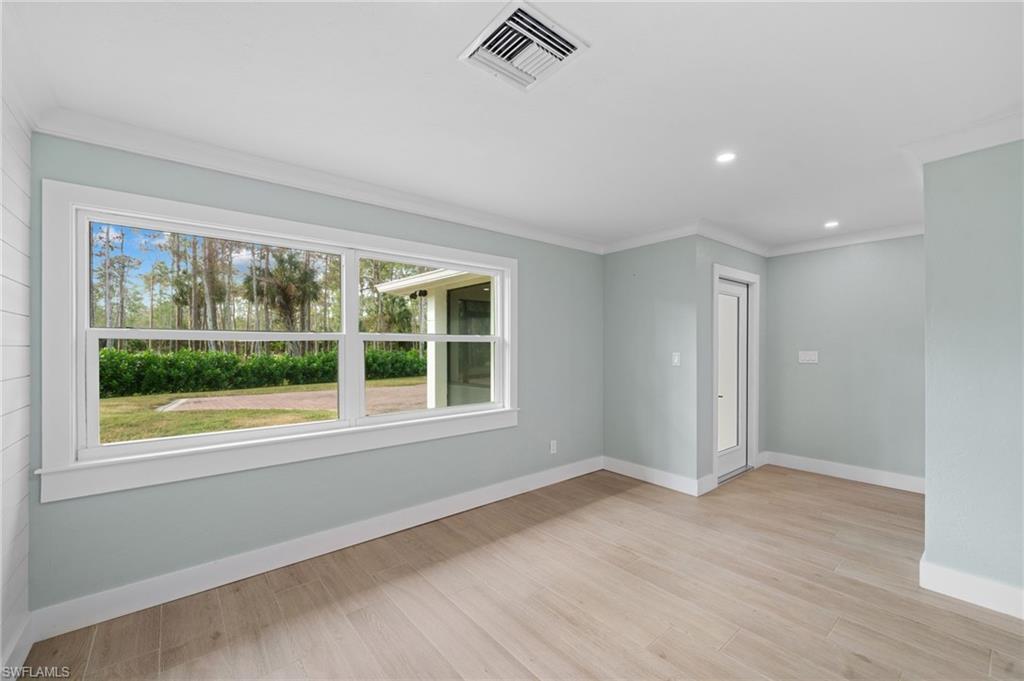 5015 Mahogany Ridge DR