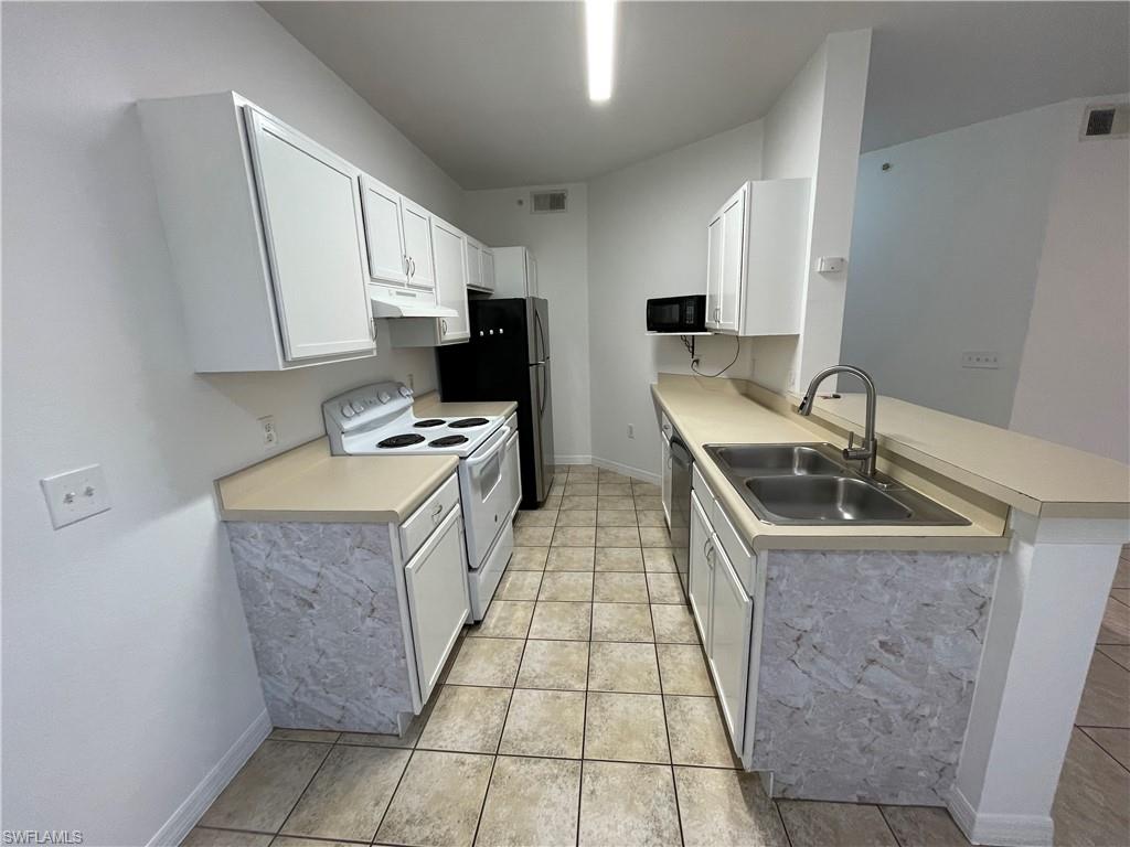 7915 Preserve CIR 217