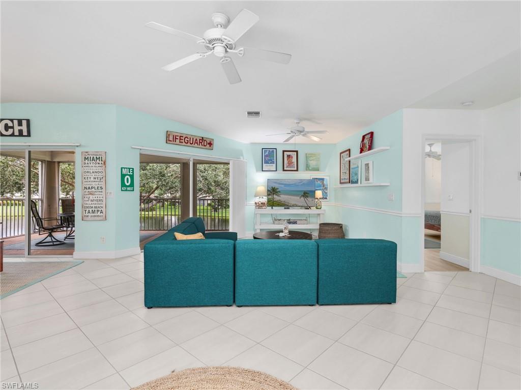 1100 Diamond CIR 1104