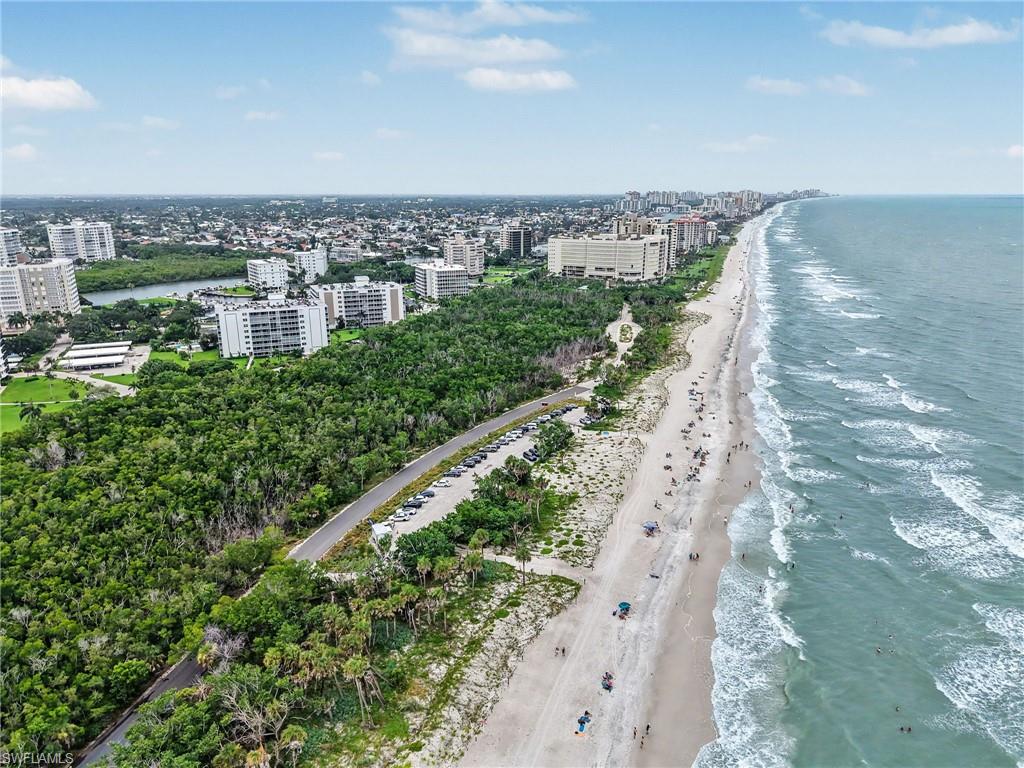 1100 Diamond CIR 1104