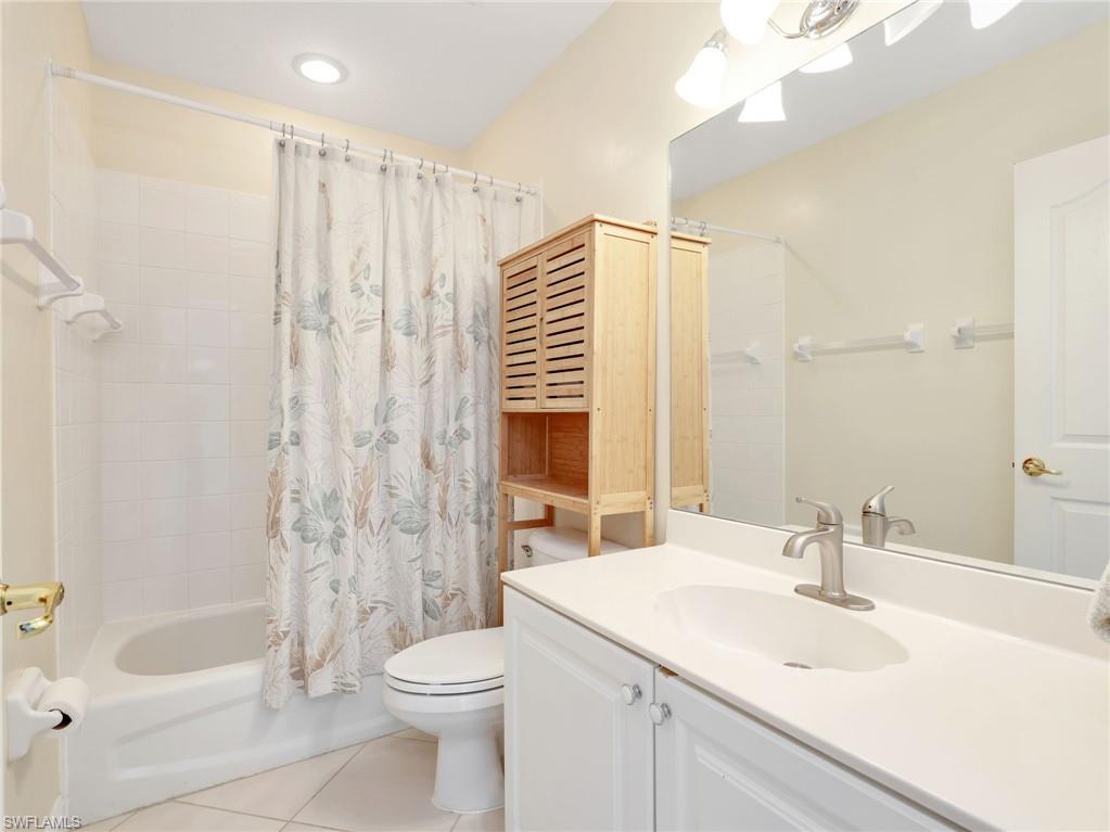 1100 Diamond CIR 1104