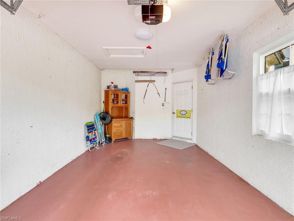 1100 Diamond CIR 1104