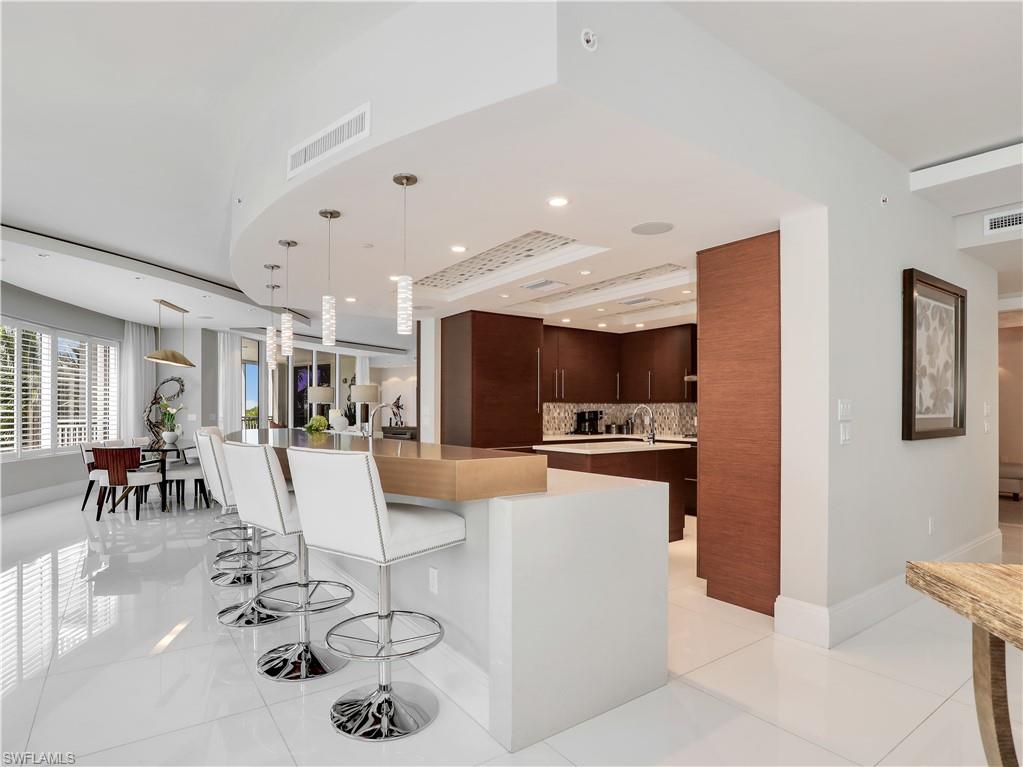 13665 Vanderbilt DR 301