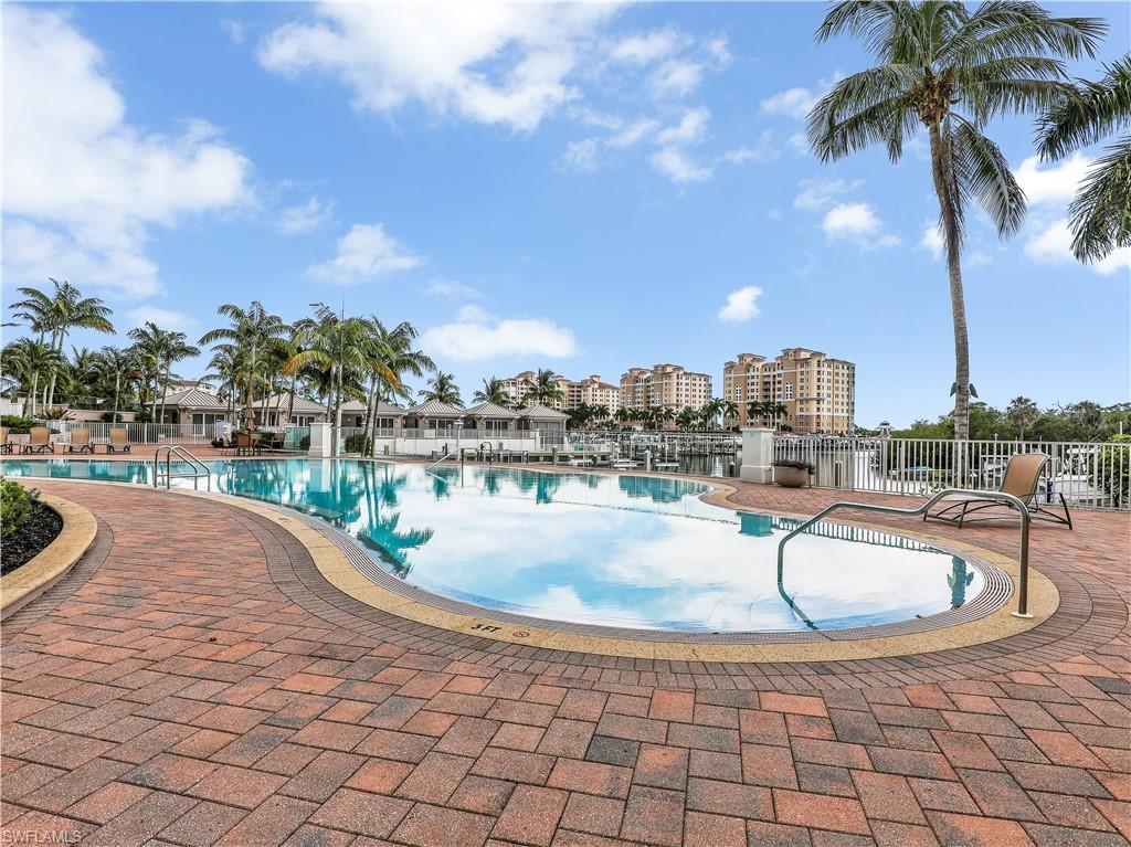 13665 Vanderbilt DR 301