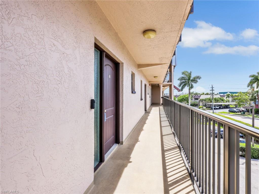 801 River Point DR 203A