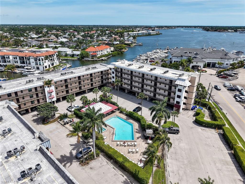 801 River Point DR 203A