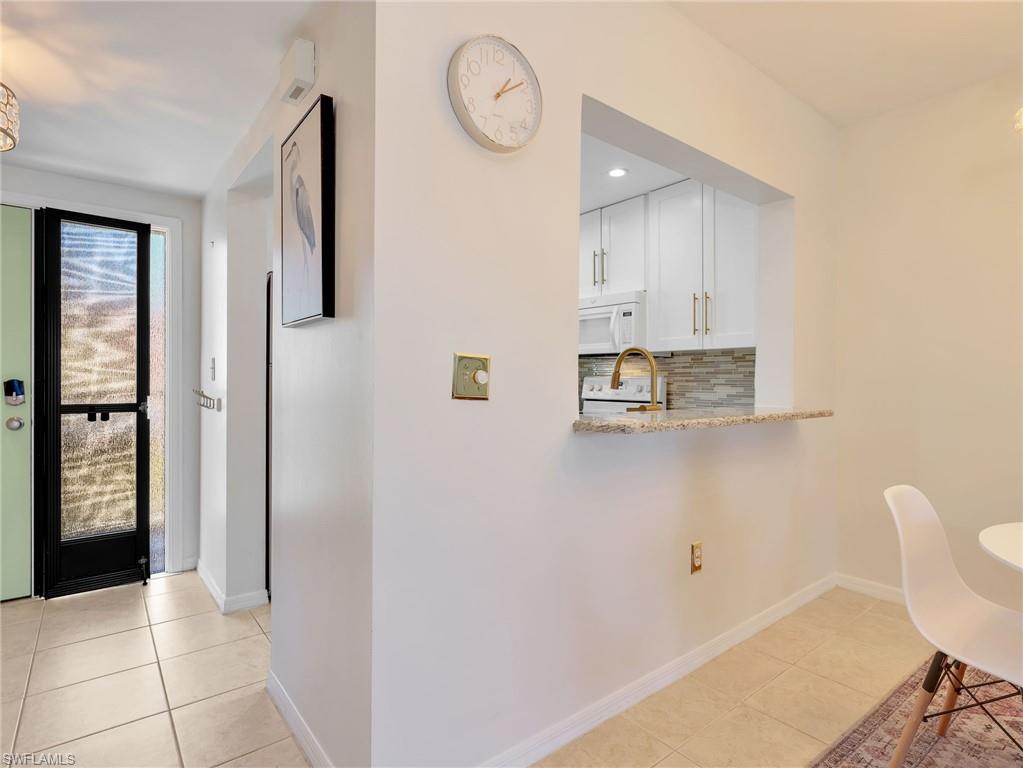 801 River Point DR 203A