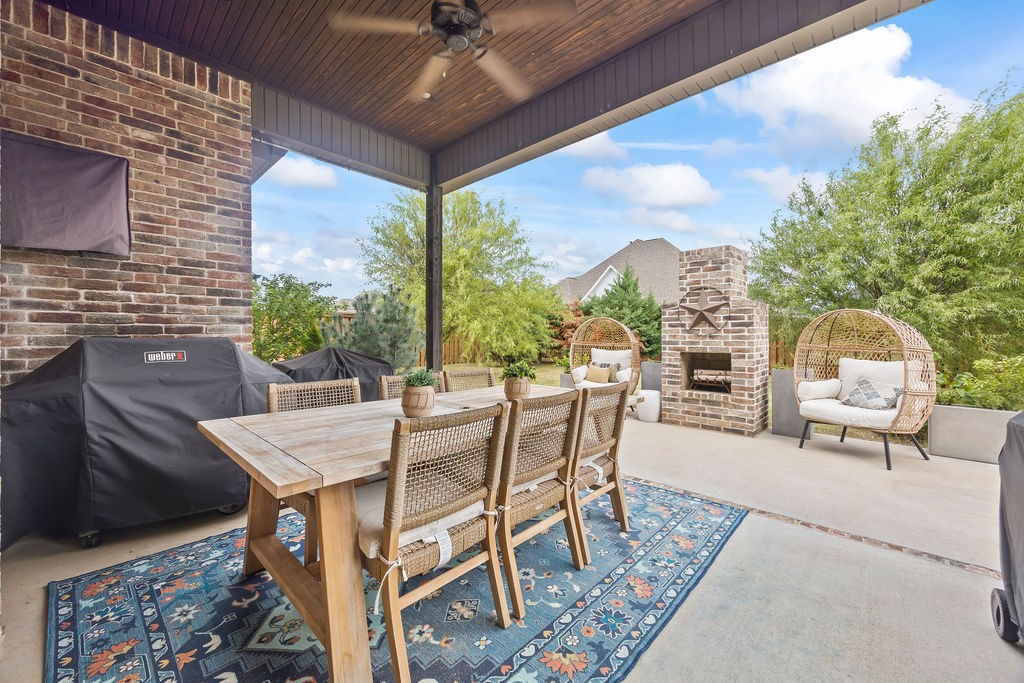 8605 W Birdsong Lane