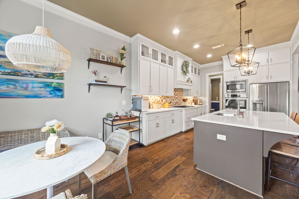 8605 W Birdsong Lane