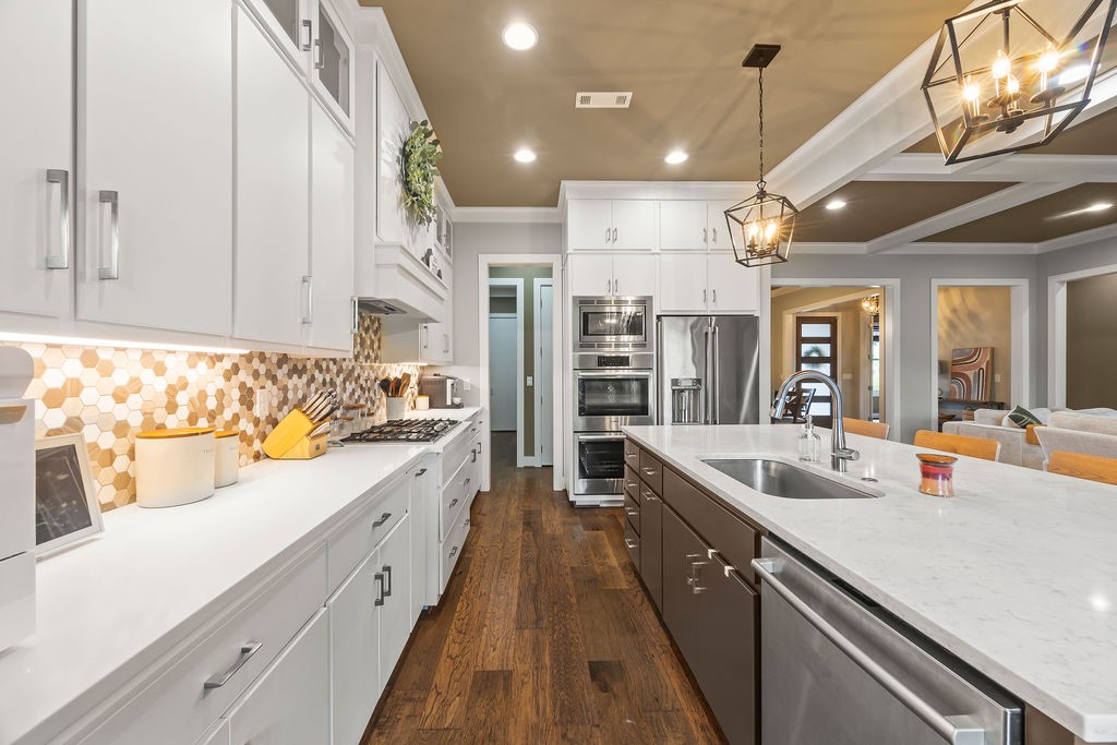 8605 W Birdsong Lane