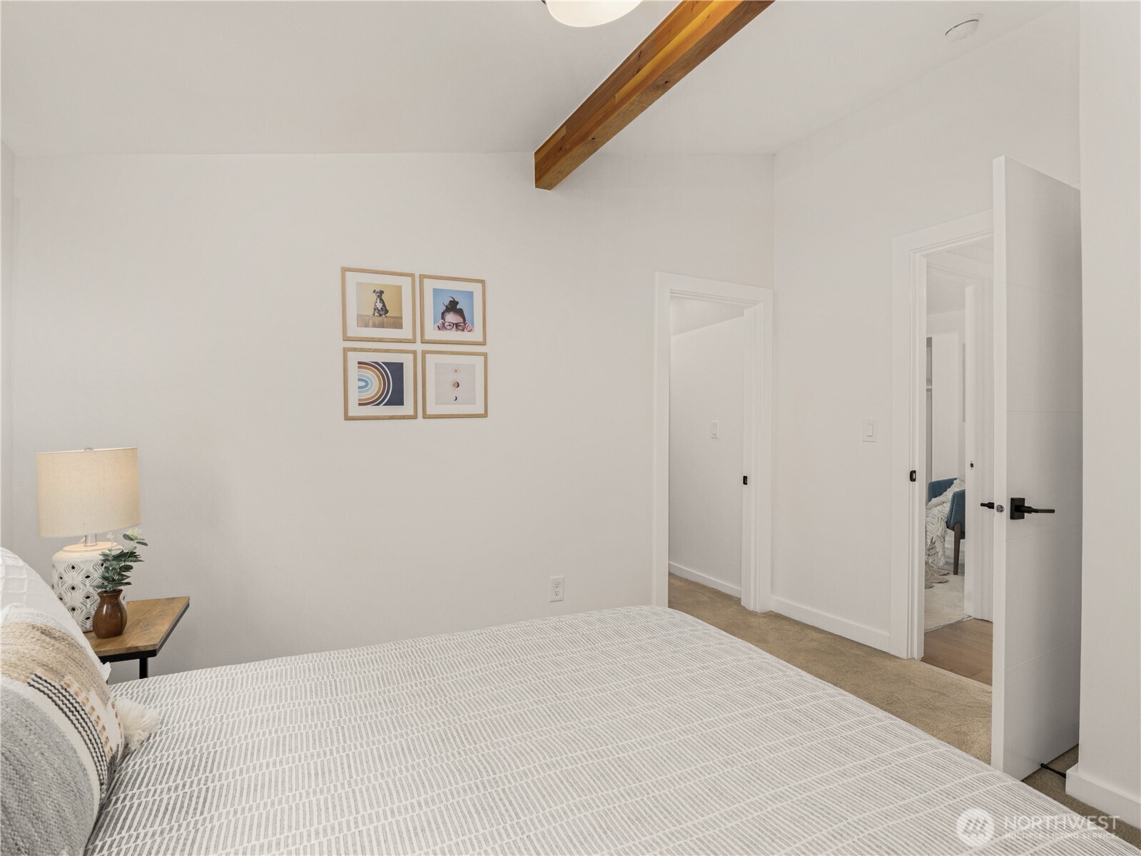 4832 S Graham Street