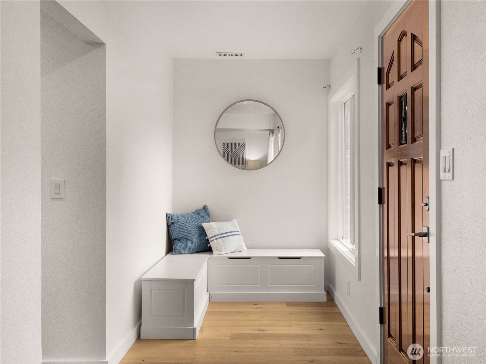 4832 S Graham Street