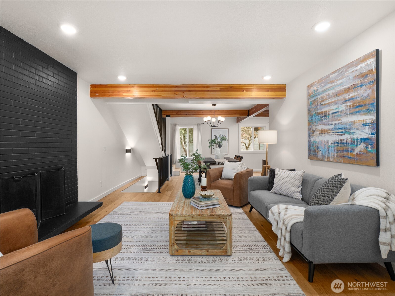 4832 S Graham Street