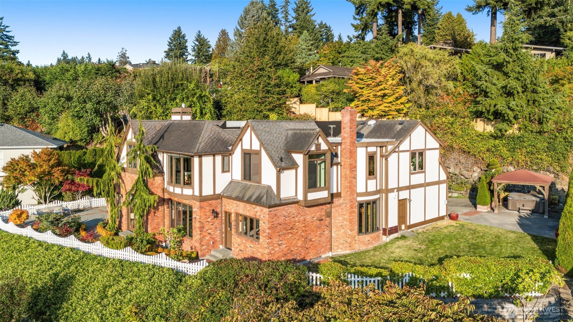 1114 Daley Place