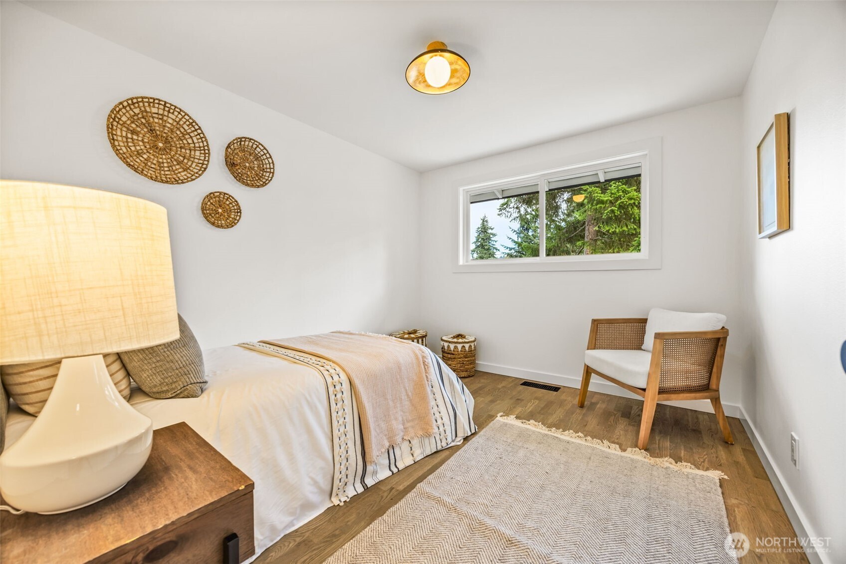 6225 122nd Avenue SE