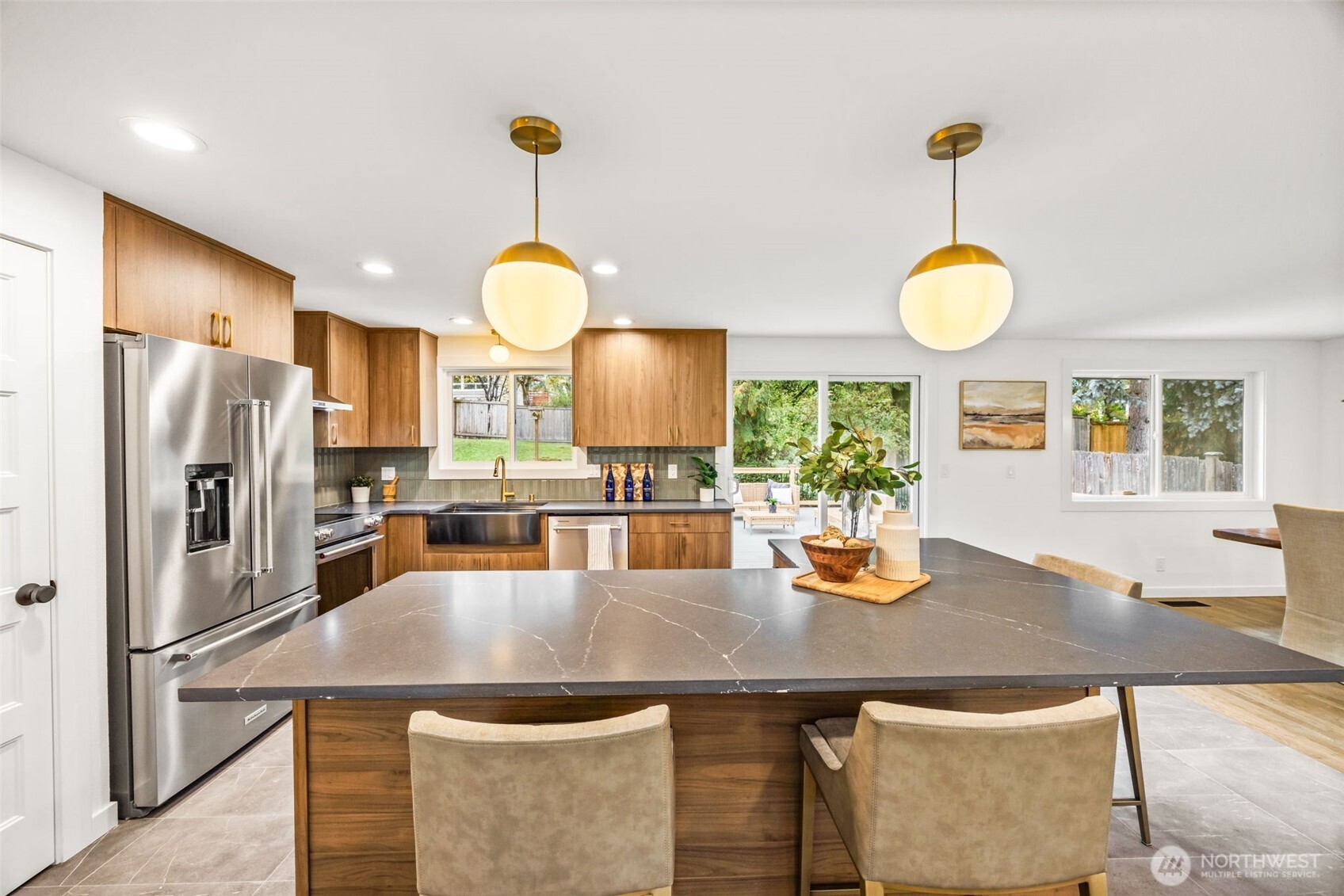 6225 122nd Avenue SE