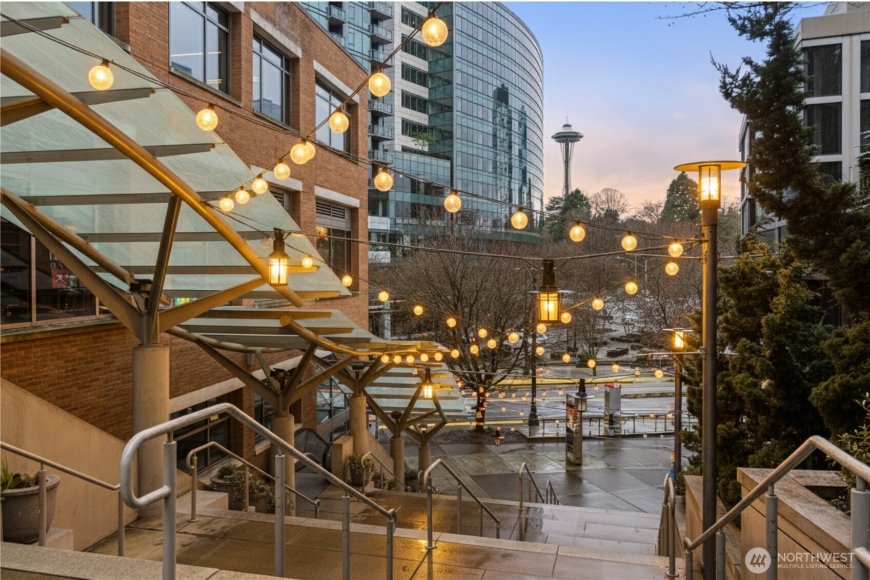 900 Lenora Street Unit: 804