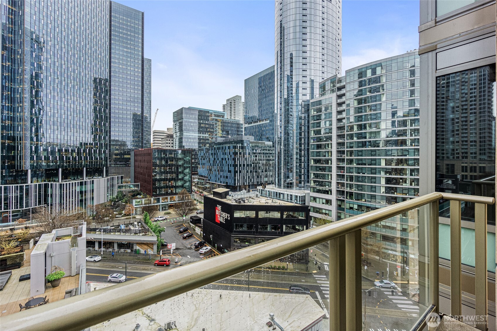 900 Lenora Street Unit: 804