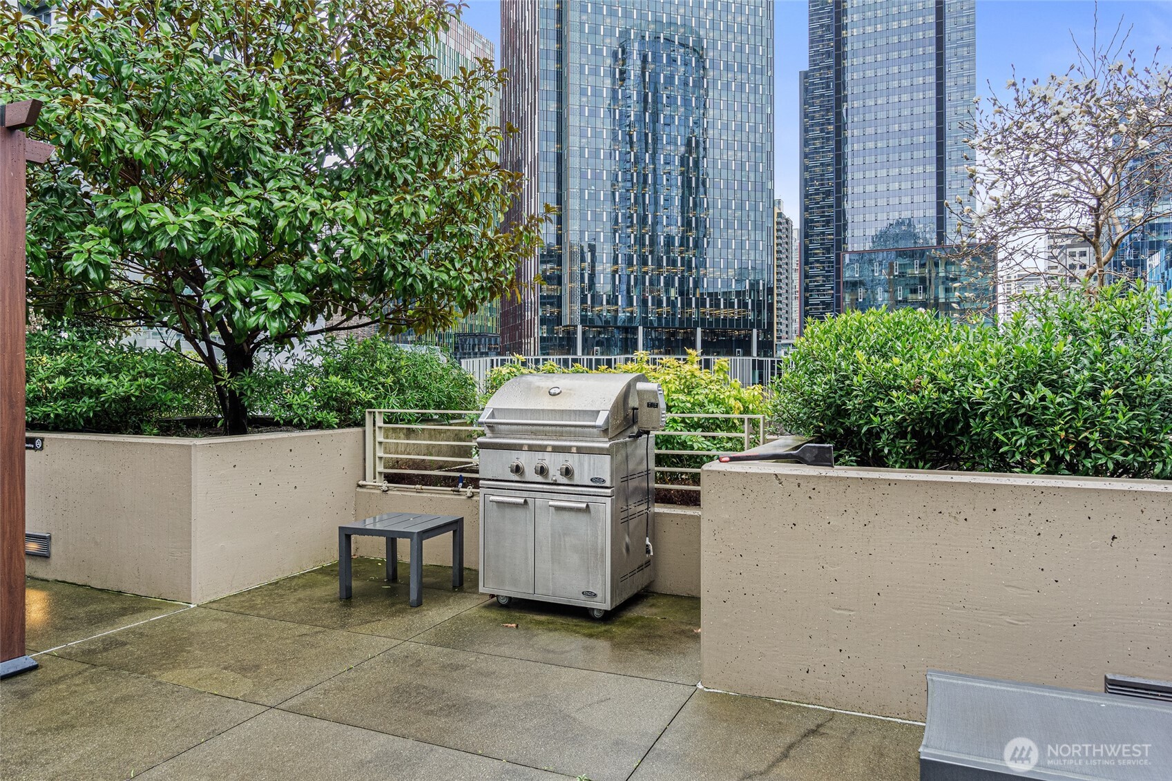 900 Lenora Street Unit: 804