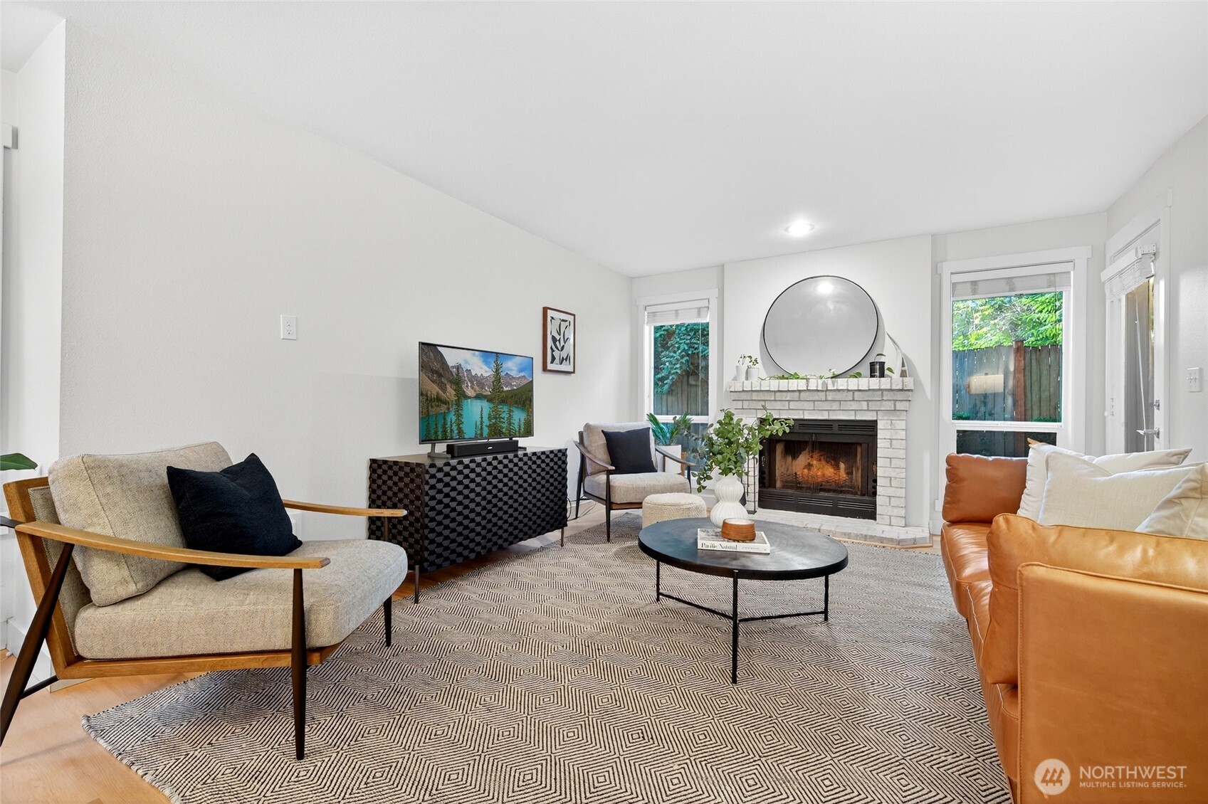 8615 238th Street SW Unit: B101