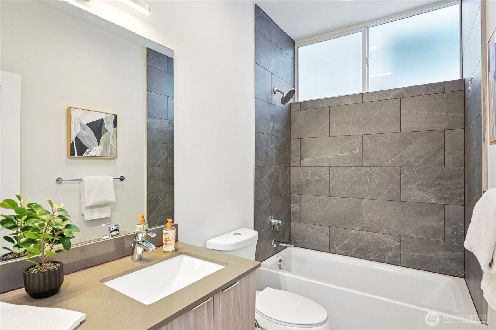 1723 S Forest Street