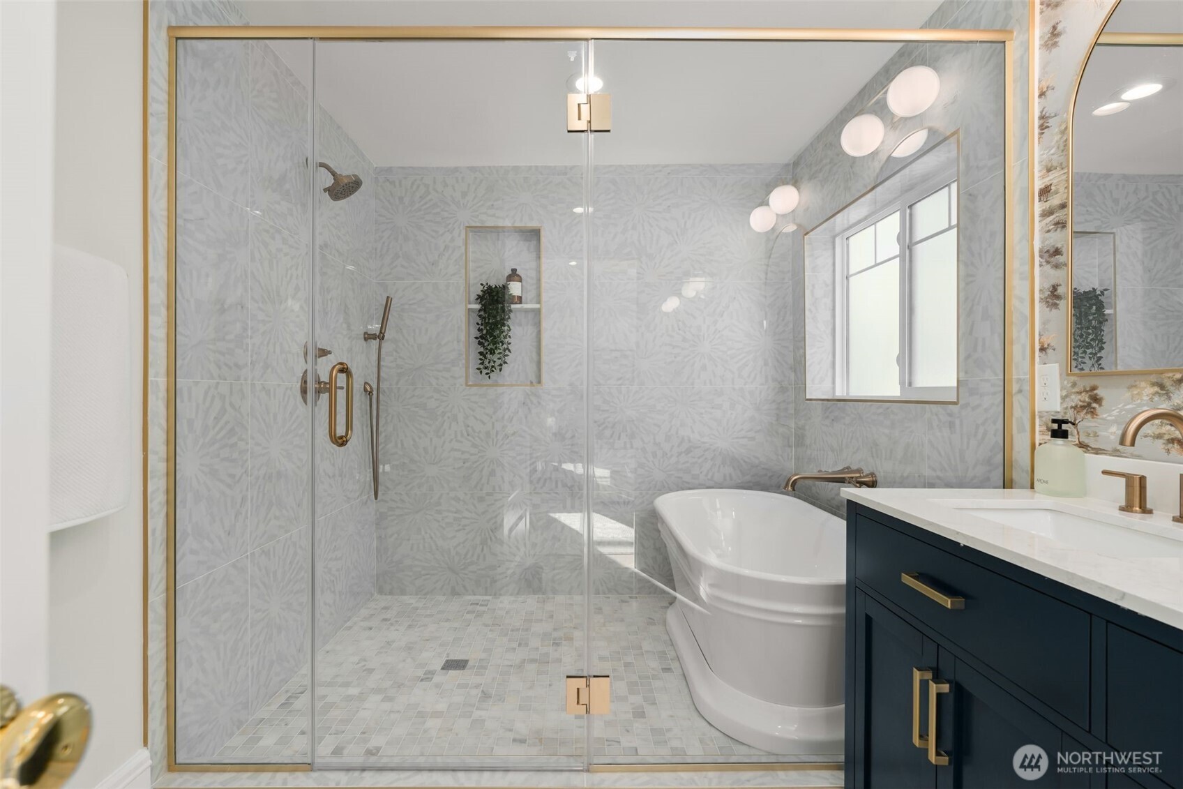 3113 E Cherry Street