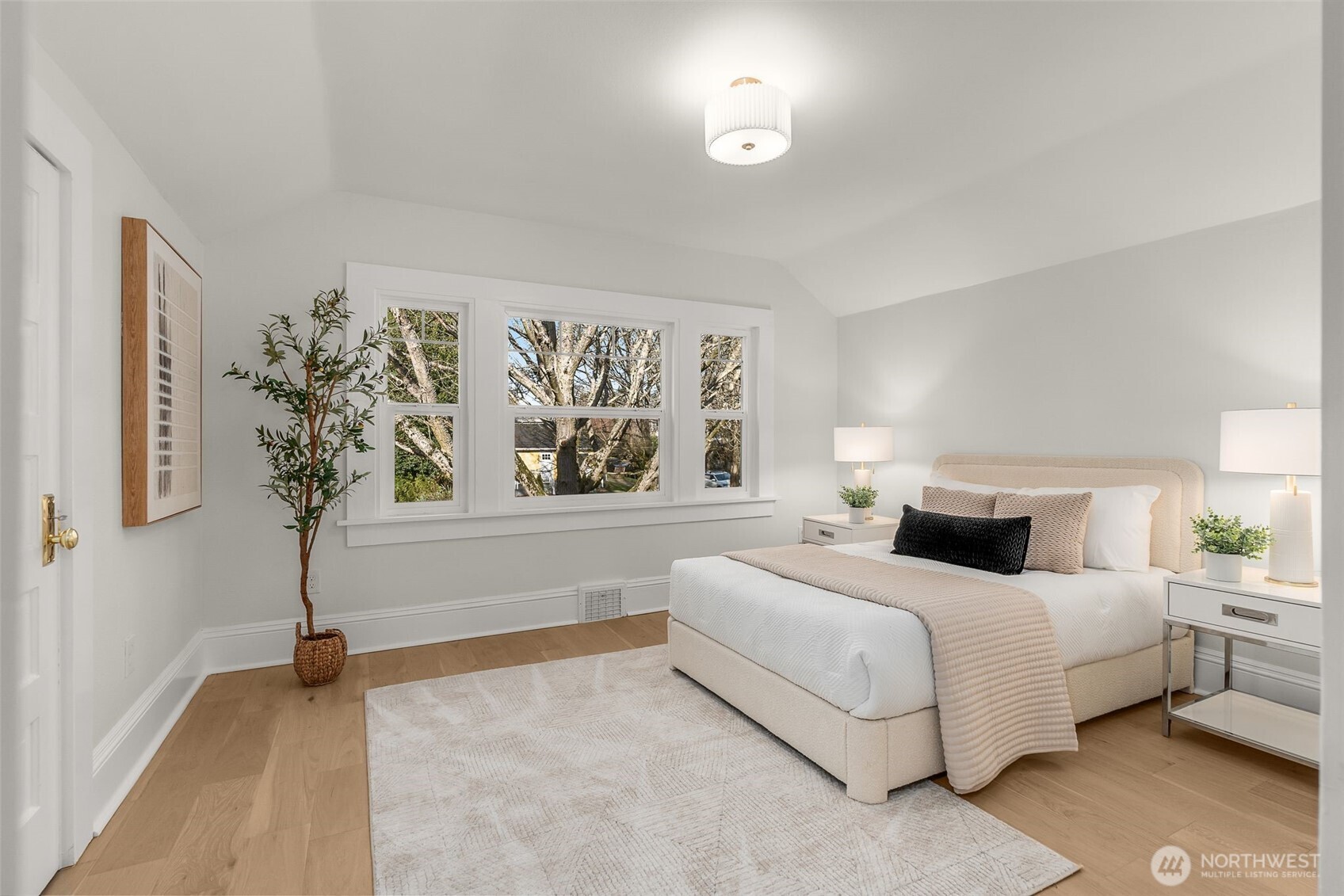 3113 E Cherry Street