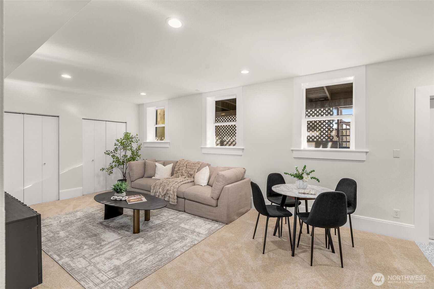 3113 E Cherry Street