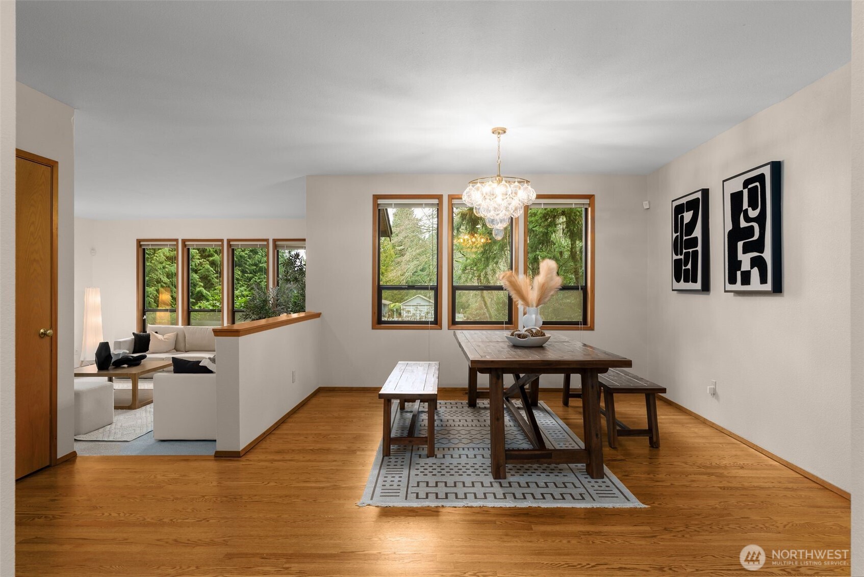 18557 W Lake Desire Drive SE