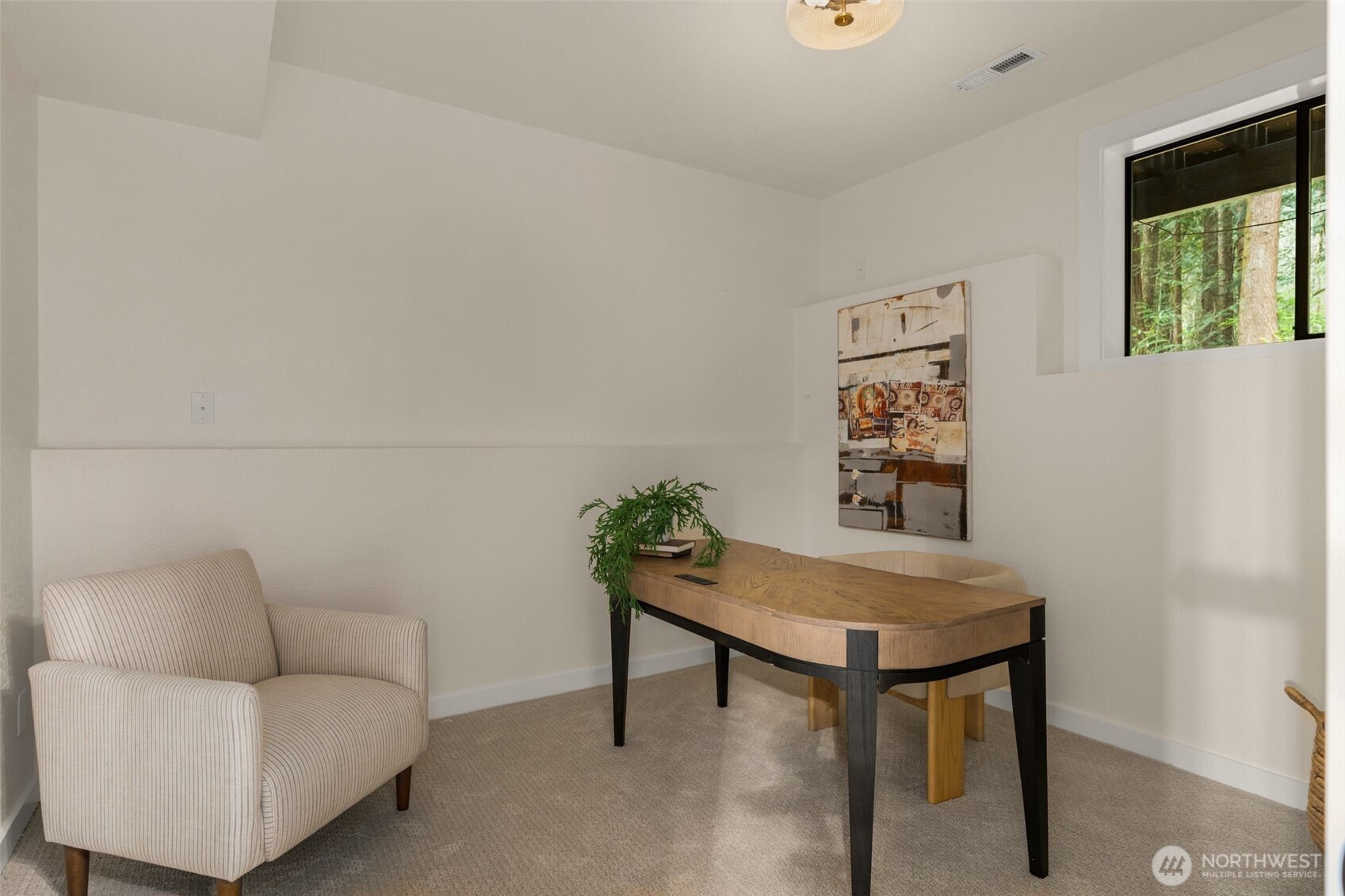 3036 E Ames Lake Drive NE