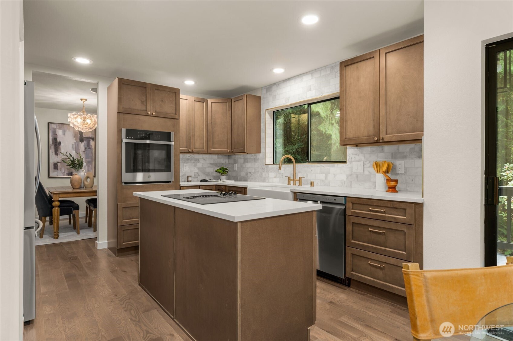 3036 E Ames Lake Drive NE