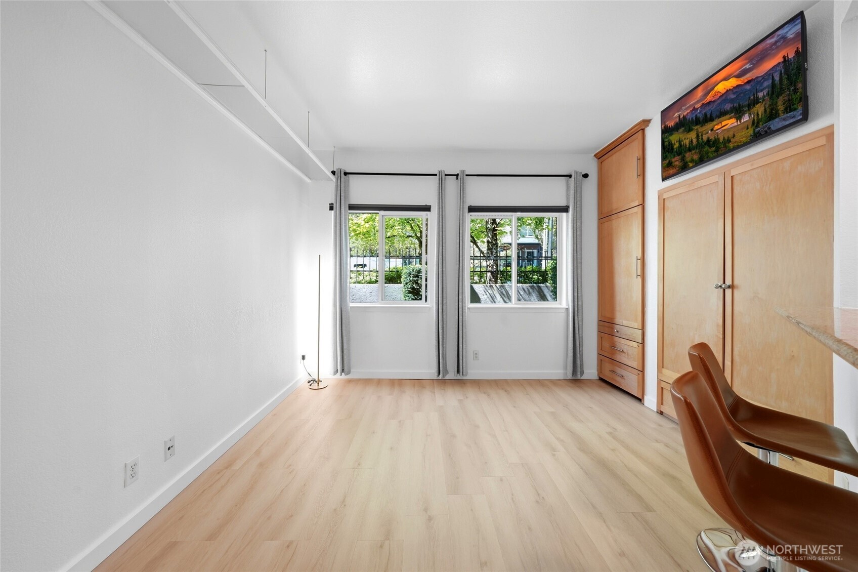 300 10th Avenue Unit: A110