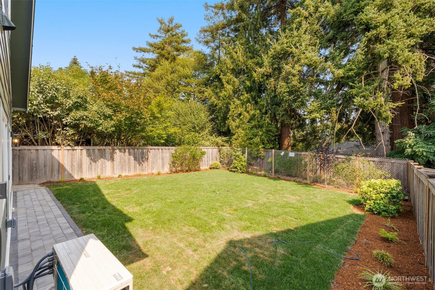 10530 Ashworth Avenue N Unit: B